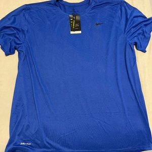 Nike Dri-Fit Standard Fit T-shirt